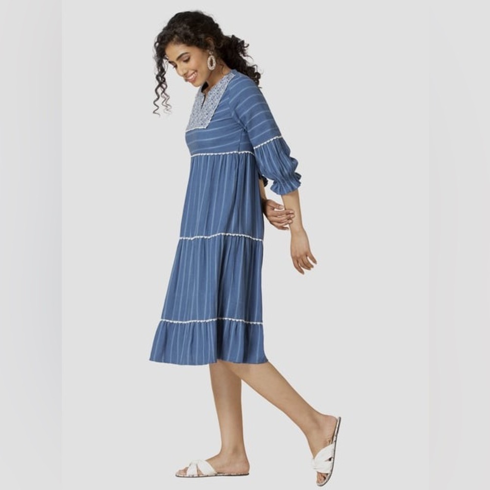Blue midi dress - Picture 3 of 6